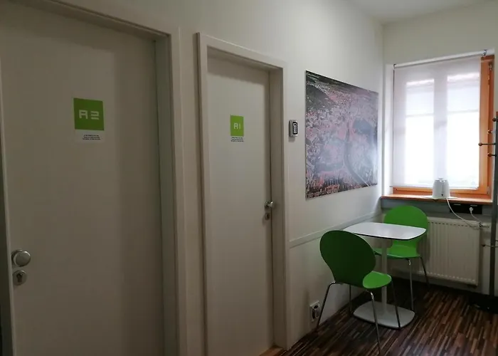 큐브 센트럴 룸스 포 2