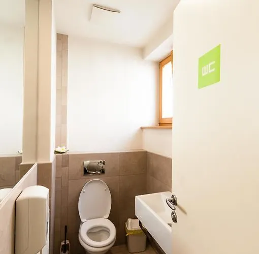 Hostel Cube For 2 Lublaň